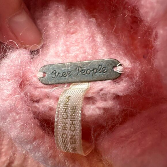 Free People Bradley Sweater Pink Small  Knitted Pullover Cropped Boho Chunky - Picture 5 of 9